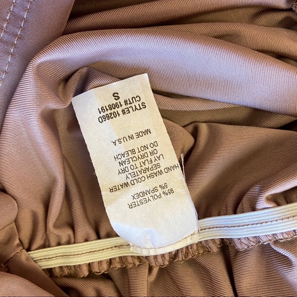 Mini Mauve Ruched Dress - Picture 4 of 4